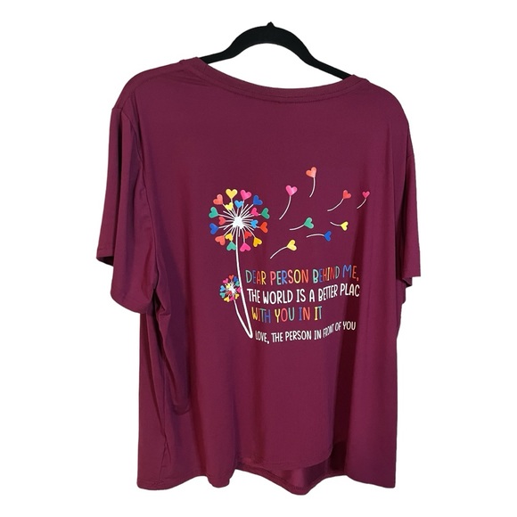 A cute plus size t-shirt in size 2-3X - Picture 4 of 5